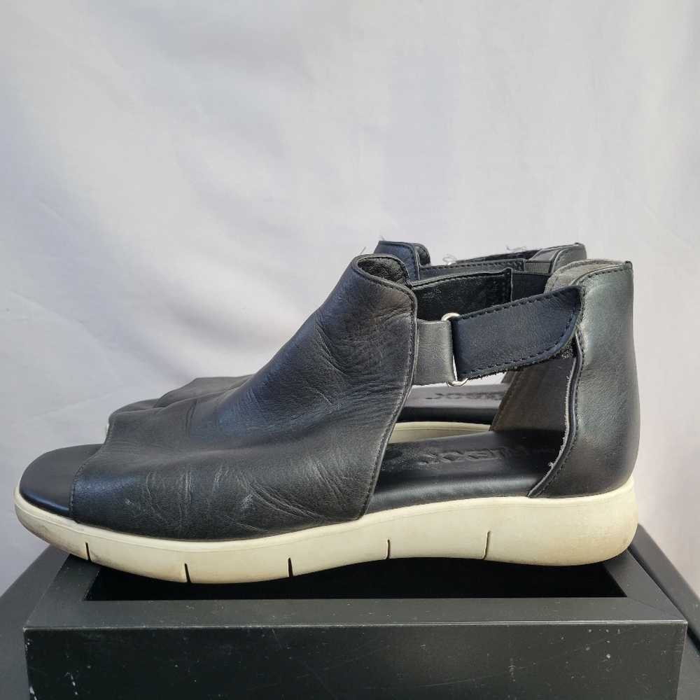 The Flexx Front Row Open Toe Leather Sandals Blac… - image 6